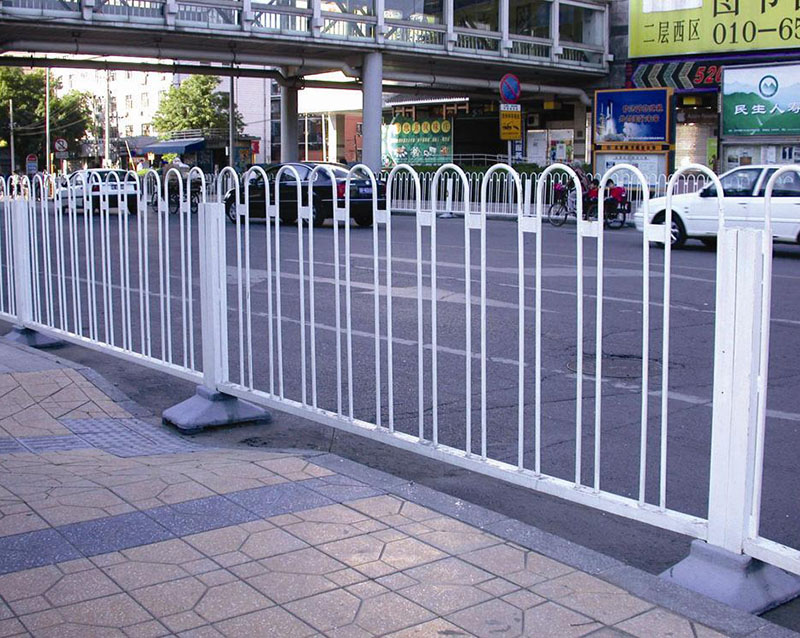 市政道路隔離防護(hù)